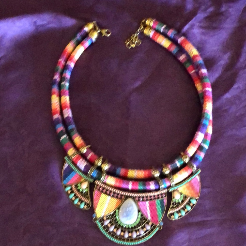 Panomanian Necklas
